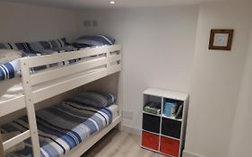 Fabulous Ground Floor Apt Adjacent To Beach